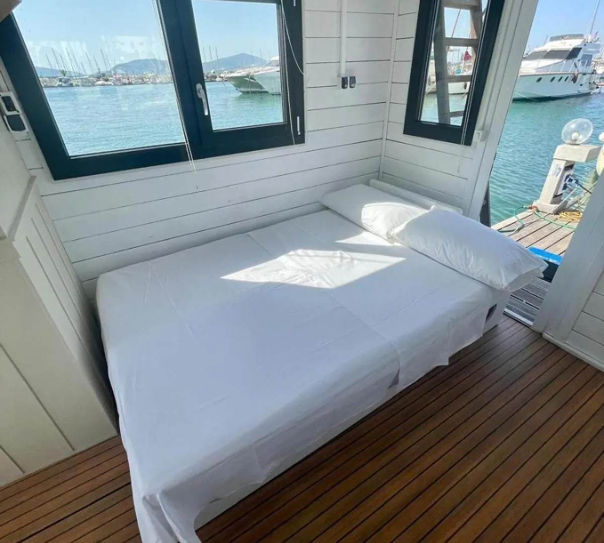 보트호텔 Houseboat Blueseadream Dolphin Casetta Galleggiante 알게로